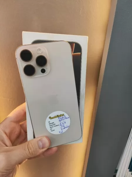 iPhone 16 Pro Max 256 GB Çöl Titanyum - İkinci El