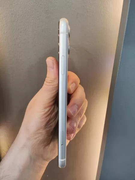 İkinci El Apple iPhone 11 128 GB - Orijinal & Temiz Görseli - 3