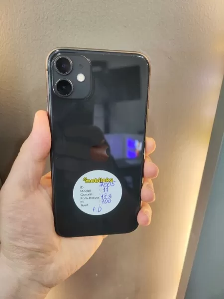 iPhone 11 128 GB 100 Pil - İkinci El