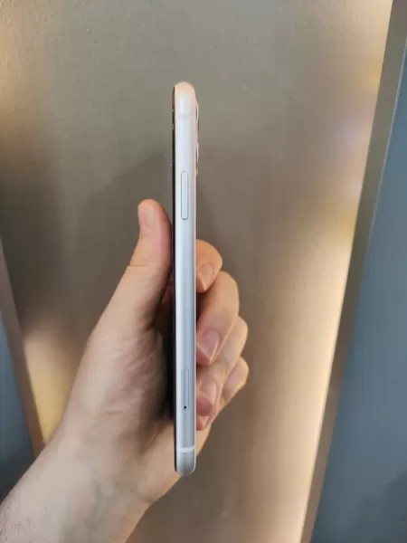Apple iPhone 11 64 GB - Uygun Fiyatla Alışveriş Görseli - 3