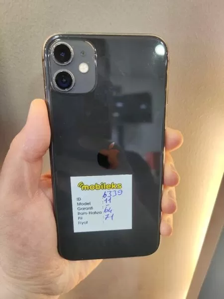 Temiz iPhone 11 64 GB Siyah Görseli - 1
