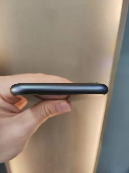 iPhone 11 64 GB - İkinci El Telefon Görseli - 6