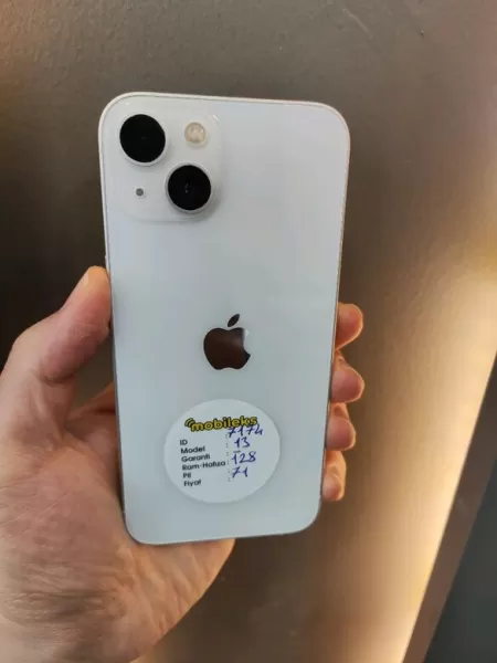 Apple iPhone 13 128 GB - Beyaz - İkinci El