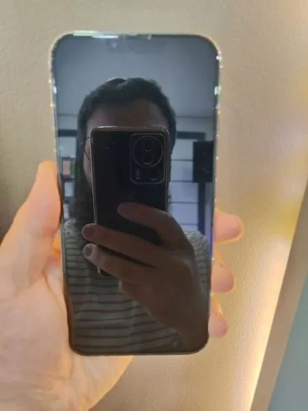 Apple iPhone 13 Pro Max 128 GB Görseli - 2