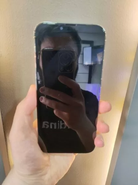 Apple iPhone 13 Pro Max 128 GB Gri - Temiz İkinci El Görseli - 2