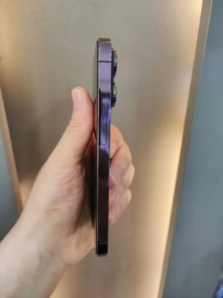İkinci El Apple iPhone 14 Pro 256 GB Mor Görseli - 3