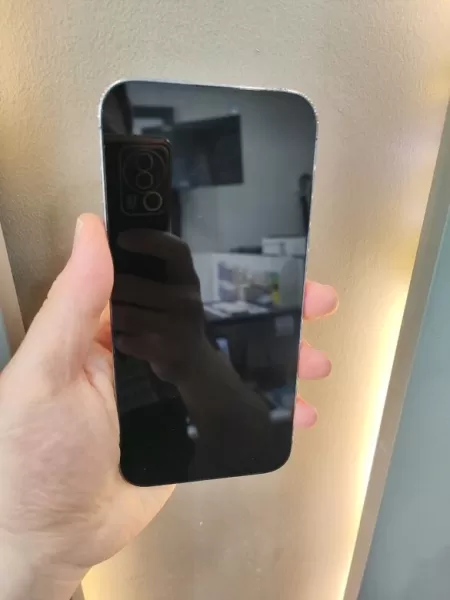 İkinci El Apple iPhone 14 Pro Max 128 GB Mor Görseli - 2