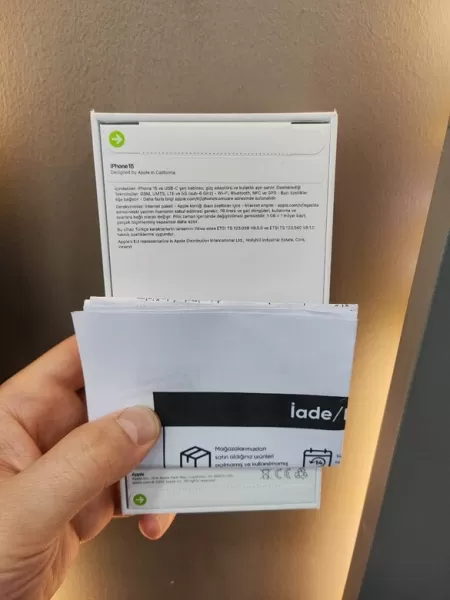Apple iPhone 15 128 GB Mavi - Sıfır, 24 Ay Garantili Görseli - 2