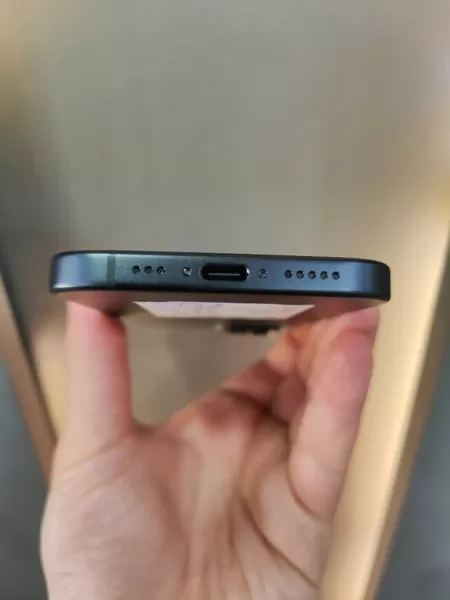 iPhone 15 128 GB | %96 Pil | 19 Ay Garantili | Kutulu Faturasıyla Görseli - 5