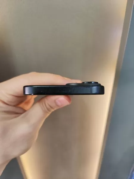 Apple iPhone 15 128 GB - İkinci El Görseli - 6