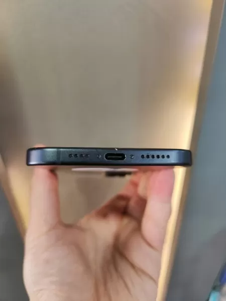 6 Ay Garantili iPhone 15 Plus 128 GB Siyah - İkinci El Görseli - 5