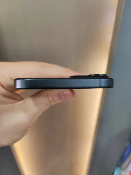 6 Ay Garantili iPhone 15 Plus 128 GB Siyah - İkinci El Görseli - 6