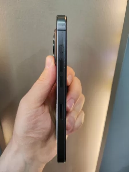 İkinci El Apple iPhone 15 Pro 128 GB Görseli - 4