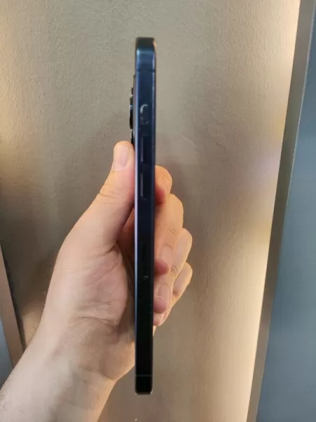 Faturalı İkinci El iPhone 15 Pro Max 256 GB Mavi - 87 Pil% Görseli - 4