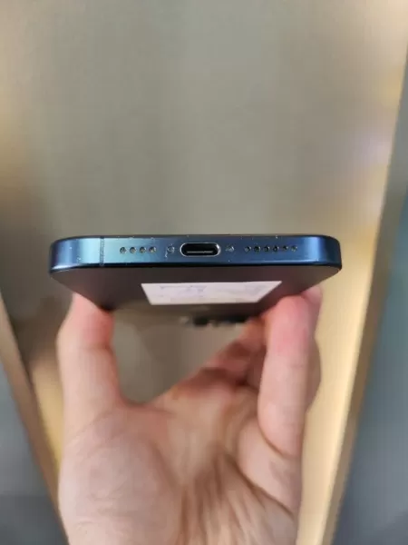Faturalı İkinci El iPhone 15 Pro Max 256 GB Mavi - 87 Pil% Görseli - 5
