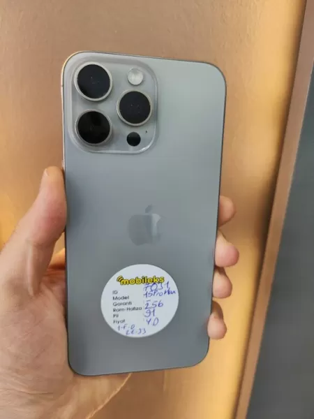 Sorunsuz Full Orijinal iPhone 15 Pro Max 256 GB - İkinci El
