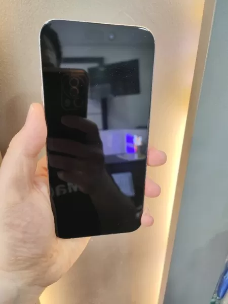 Sorunsuz İkinci El iPhone 15 Pro Max 256 GB Görseli - 2