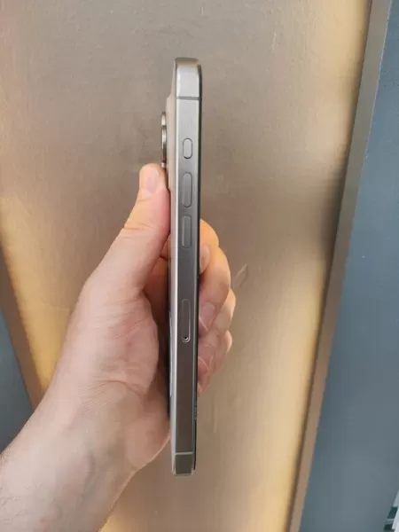 Orijinal iPhone 15 Pro Max 256 GB Natüral Titanyum Görseli - 4