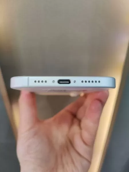 Apple iPhone 16 Plus 128 GB Görseli - 5
