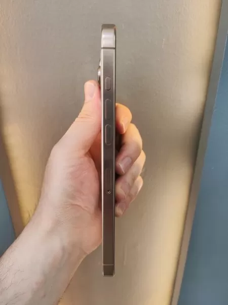İkinci El iPhone 16 Pro Max 256 GB Çöl Titanyum Görseli - 4