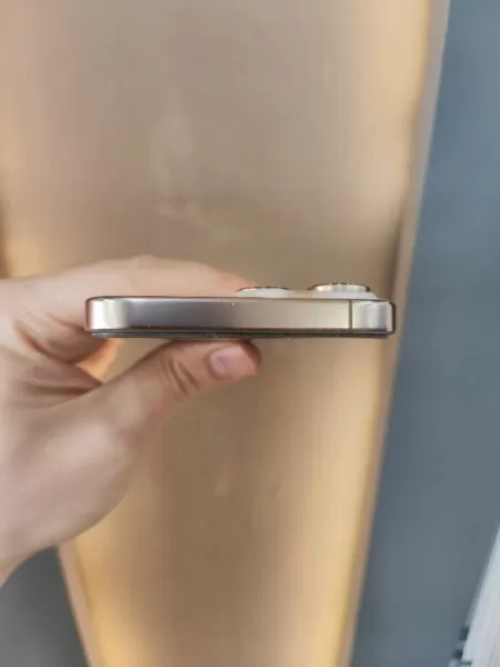 İkinci El Apple iPhone 16 Pro Max 256 GB Çöl Titanyum Görseli - 6