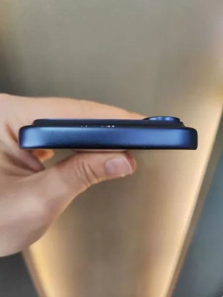 iPhone 17 Pro 256 GB Mavi - İkinci El Görseli - 6