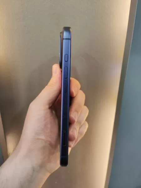 iPhone 17 Pro 512 GB Mavi, 97 Pil Görseli - 4