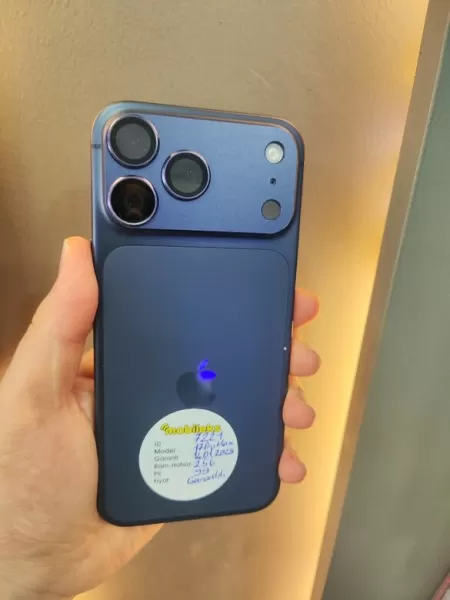 17 Ay Garantili iPhone 17 Pro Max 256 GB - İkinci El