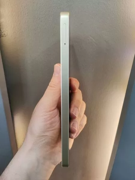 Samsung Galaxy A06 128GB Altın - Temiz İkinci El Görseli - 4