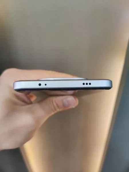 Xiaomi Redmi Note 15 Pro 256 GB - İkinci El Akıllı Telefon Görseli - 6